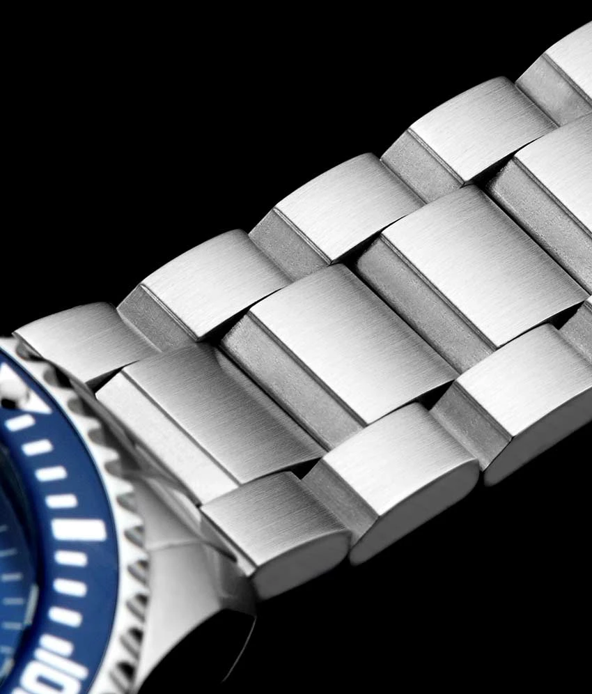 Deep Blue Divers Trio With Signature Pen AndStud Earring(Deep Blue Divers Trio With Free Signature Pen And Diamond Stud Earring) 14 Deep Blue Divers Trio With Signature Pen AndStud Earring(Deep Blue Divers Trio With Free Signature Pen And Diamond Stud Earring) - Image 14